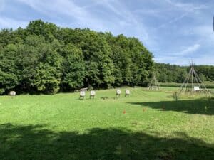 Im Bogenparcours Gößweinstein, erwarten die Besucher sehr schöne Parcours, Kurse, Touren und Disc Golf!