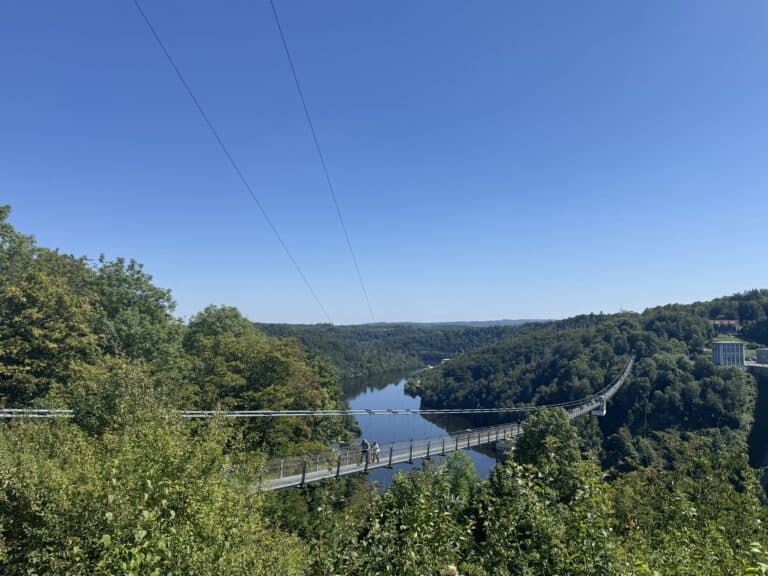 Titan-RT Hängebrücke